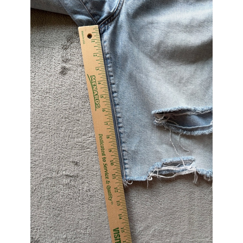 American Eagle Womens Denim Shorts 10 Light Blue Distressed Raw Hem Grunge 90s - Picture 9 of 15